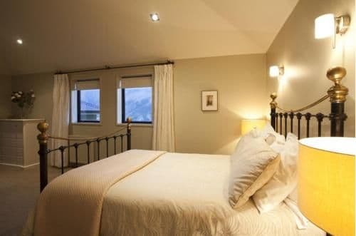 Deluxe Mountainview Suite