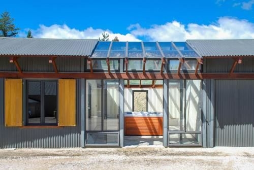 Windhover Suites0