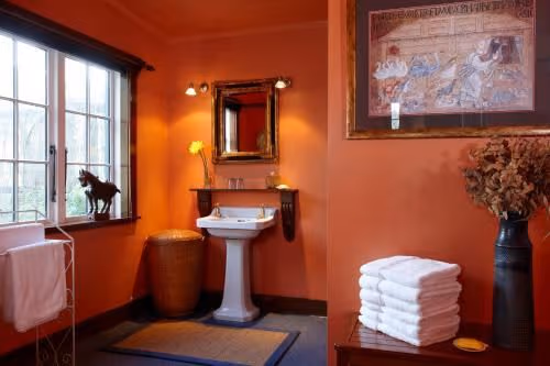 Queen Suite