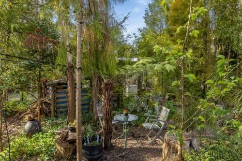 Bellbird Cottage - Lake Taupo Bach2