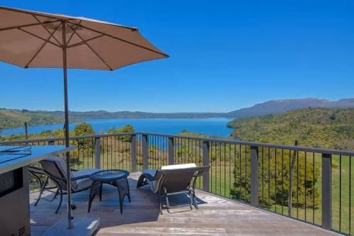 Lake Okataina Holiday Family Home 3 Bedrooms0