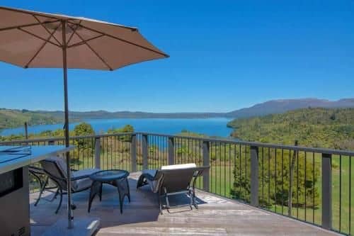 Lake Okataina Holiday Family Home 3 Bedrooms Lake Okataina Holiday Family Home 3 Bedrooms