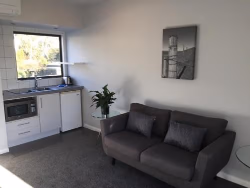 Apartment with Garden View
