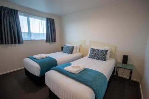 Two-Bedroom Apartment with Spa Bath