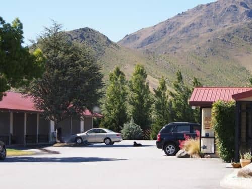 Sierra Motel and Apartments Sierra Motel and Apartments