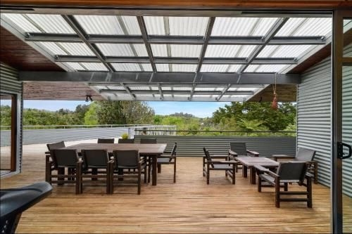 Lake Rotoiti - Te Weta Bay Large Terraced Holiday Home0