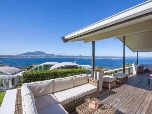 Heights Haven - Acacia Bay Holiday Home Heights Haven - Acacia Bay Holiday Home