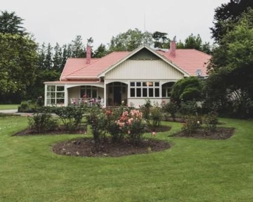 Hemsworth Estate0