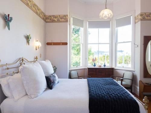 Queen Room with Bath