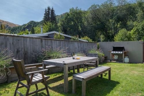 Lavender Country Cottage - Arrowtown Holiday Home2