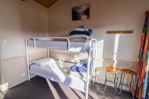 Family Cabin (Sleeps 6)