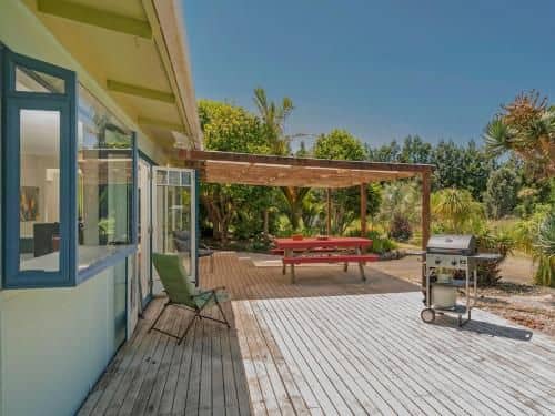 The Good Earth Beach House - Hot Water Beach Holiday Home The Good Earth Beach House - Hot Water Beach Holiday Home