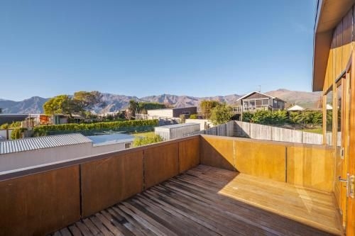 Lake Hawea Haven - Lake Hawea Holiday Home1