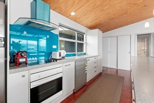 Blue Crush Villa - Mangawhai Heads Holiday Home3
