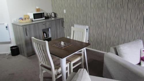 Suite with Mountain View