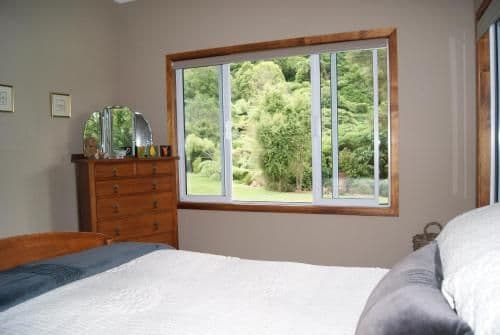 Twin Room with Bush View