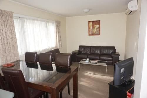 Deluxe Two-Bedroom Apartment