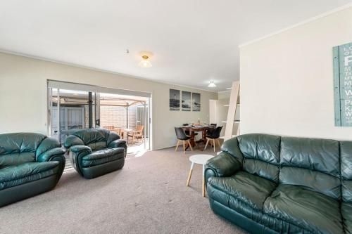 Casa Nostra - Mt Maunganui Bach4