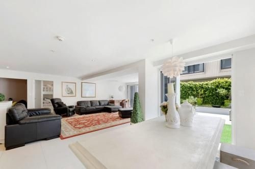 Maison Cayman - Mt. Maunganui Holiday Home0