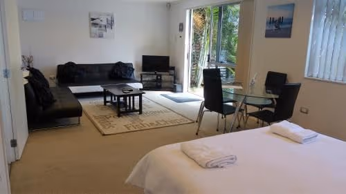 Garden Studio + One-Bedroom Apartment