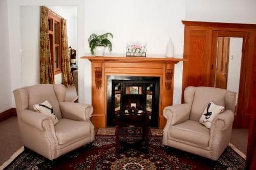 Deluxe Studio
