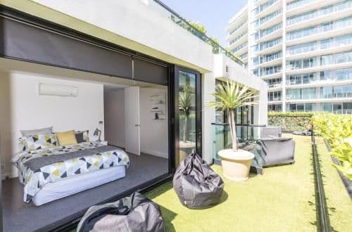 2.5 Bedroom Deluxe Apartment - Split Level