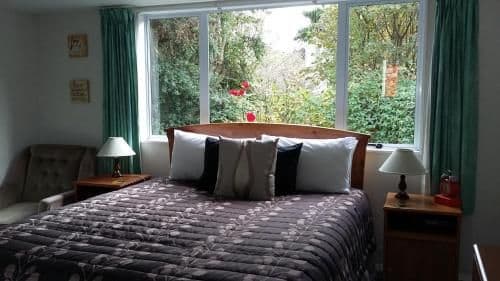 One-Bedroom Holiday Home