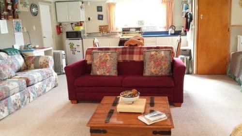 One-Bedroom Holiday Home