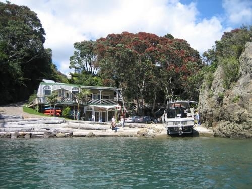Maraehako Bay Retreat0