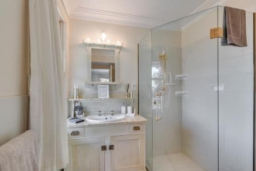 Suite 2