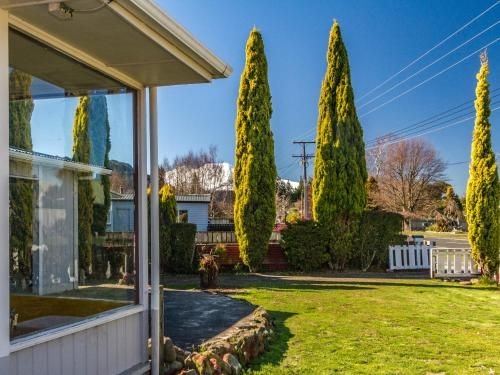 Goldfinch Goodie - Ohakune Holiday Home1