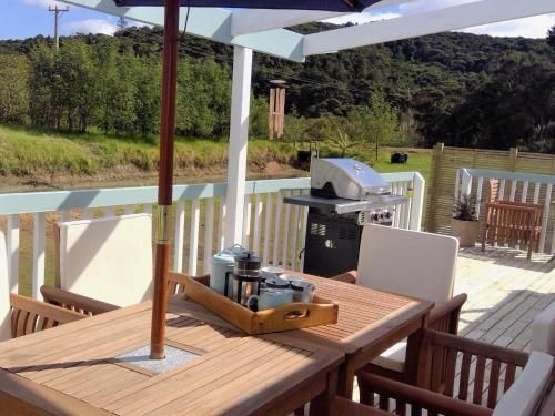 Sandy Toes Cottage - Paihia Cottage3