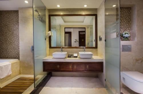 Luxury Suite