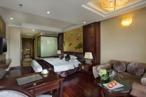Luxury Suite