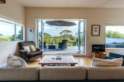 Alison's Place - Onetangi Holiday Home0