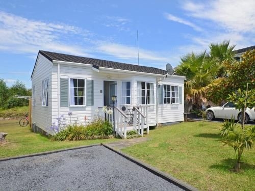 Serenity Cottage - Paihia Holiday Home2