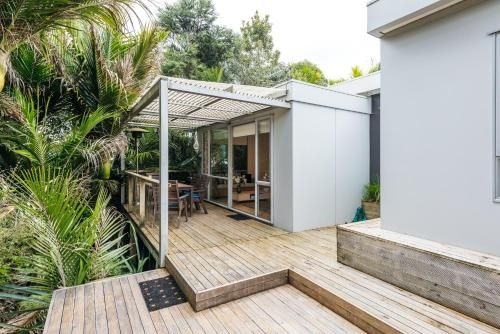 Peace & Harmony - Onetangi Holiday Home4