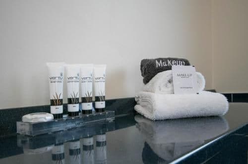 One Bedroom Unit with Spa Bath