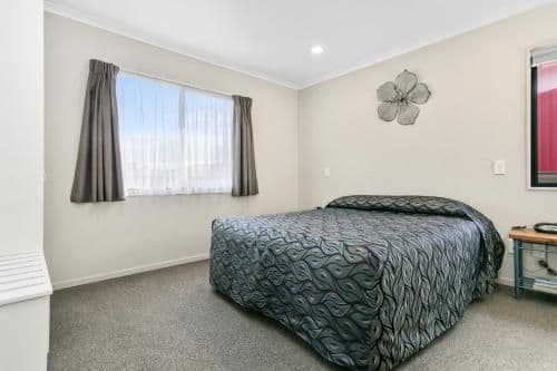 Two Bedroom Family Spa Bath Unit