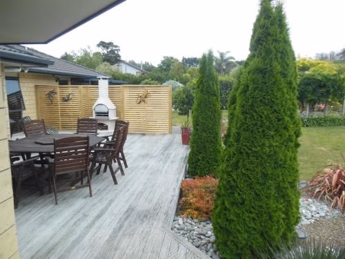 Silverdale Garden Stay3