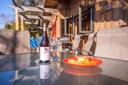 Rustic Retreat - Taupo Holiday Home4