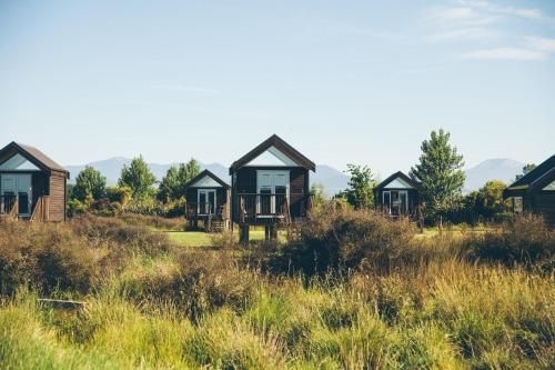 Appleby House & Rabbit Island Huts0