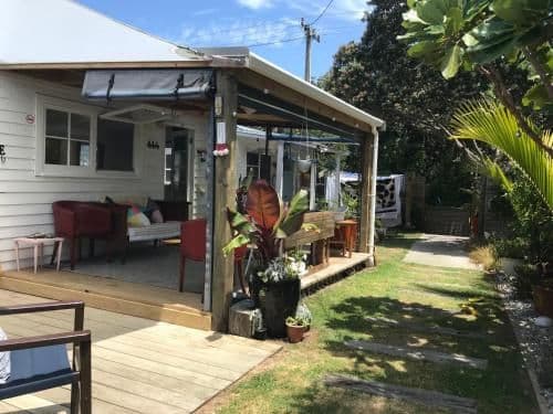 Cabin with Shared Bathroom - Cool Cabin