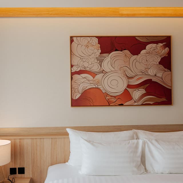 Zen Jacuzzi Suite King Bed