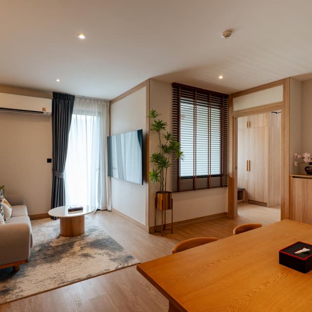 Zen Jacuzzi Suite Twin Bed