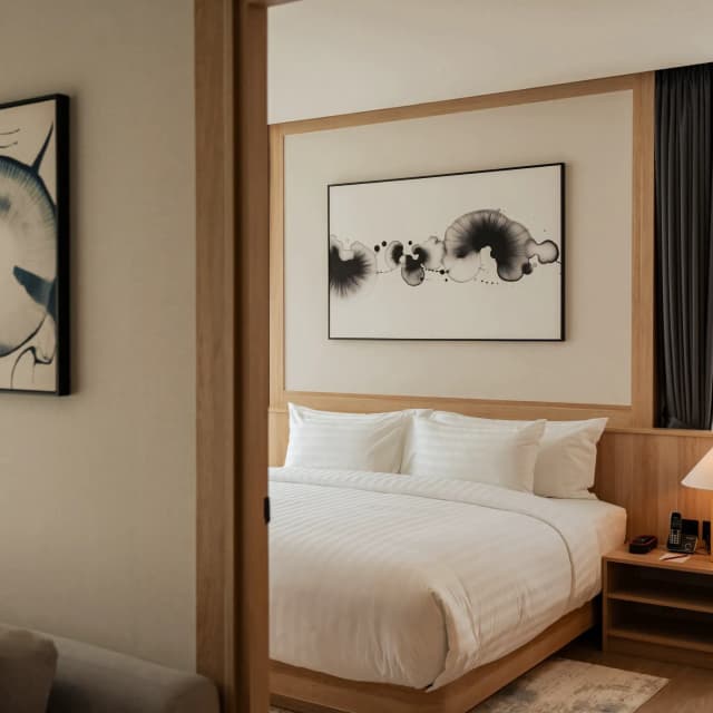 Signature Two Bedroom Jacuzzi Suite