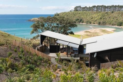 Otaha Beachfront Lodge by Touch of Spice0