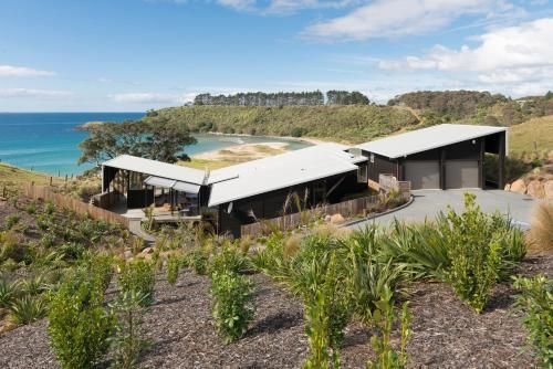 Otaha Beachfront Lodge by Touch of Spice1