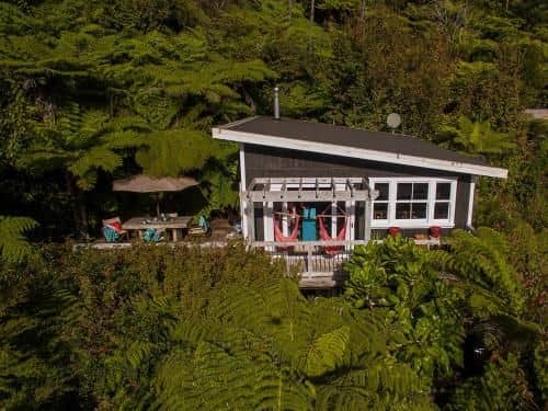 Tairua Treehouse - Tairua Holiday Home Tairua Treehouse - Tairua Holiday Home