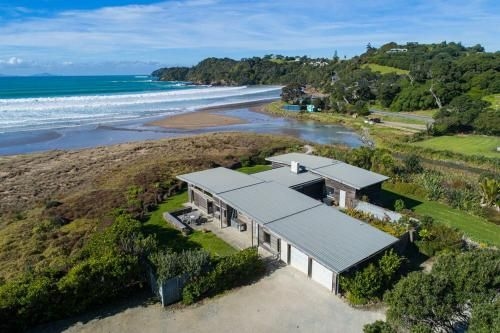 Dal Riata - Sandy Bay Holiday Home1
